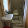 Отель The Luxury Bluebell Apartment Suite With Wheelchair Access, фото 6