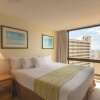 Отель Waikiki Sunset Suite 2404, фото 6