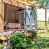 Отель Sunset Cabins at The Oaks Woodland Retreat, фото 12