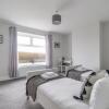 Отель East House - Inviting 3 Bed Stakeford, фото 8