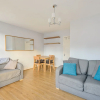 Отель Homely 1-bed Apartment in Vibrant Zone 3 London, фото 4