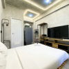 Отель Fully Furnished And Homey Studio Grand Kamala Lagoon Apartment, фото 2