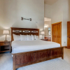 Отель Newly Renovated, 2br Red Hawk Lodge 2301- Kids Ski Free! 2 Bedroom Townhouse by Redawning, фото 3