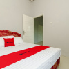 Отель RedDoorz @ Jalan Demang Lebar Raya Palembang, фото 3