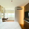 Отель Homey And Comfortable Studio At Enviro Apartment, фото 2