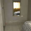 Отель Spacious, With Great Design 2 Bedroomed Apartment, фото 13