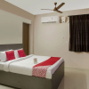 Отель OYO 13036 Home Spacious 2BHK ECR, фото 3