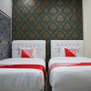 Отель Penginapan Three Joye by Reddoorz, фото 1