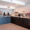 Отель Comfort Suites Kingston Central, фото 15