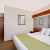 Отель Microtel Inn & Suites by Wyndham Wellsville, фото 6