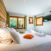 Отель Chalet Croc Blanc Morzine - by EMERALD STAY, фото 5
