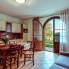 Отель This Pleasant Residence is Situated in Salò, Close to the Famous Lake Garda, фото 5