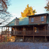 Отель MAJESTIC OAKS - 3 Br Cabin, фото 10