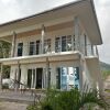Отель La Digue Luxury Beach Bungalow Spa & Gym в Ла-Диге