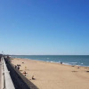 Отель Résidence Front de mer Cabourg - Accès direct plage, фото 9