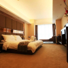 Отель Chengdu Lin Yu Art Apartment, фото 3