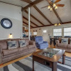 Отель Bear View Chalet Three Bedroom Cabin, фото 27