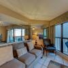 Отель Two bedroom, two and half bath condo walking distance to The Hangout, фото 11