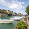 Отель Peschiera 500m From Train Station & Lake, фото 12