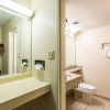 Отель Red Roof Inn & Suites Terre Haute, фото 9