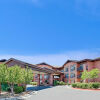 Отель Days Inn and Suites Page/ Lake Powell в Пейдже