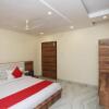 Отель OYO Flagship 22216 Sai Palace, фото 6