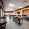 Отель Econo Lodge Inn & Suites, фото 21