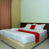 Отель RedDoorz near Alun Alun Madiun, фото 3