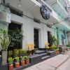 Отель Little Yangon Hostel в Янгоне