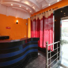 Отель OYO 9847 Hotel Blue Empire, фото 5