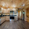 Отель Bandit Lodge BRAND NEW CABIN w Pool, фото 29