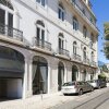 Отель JOIVY Splendid 2BR Apt w/ parking&balcony, 10mins to Praça do Comércio, фото 1