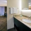 Отель Holiday Inn & Suites Phoenix Airport North, an IHG Hotel, фото 23