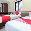 Отель OYO 30537 Hotel Megharaj, фото 7