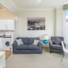 Отель Lovely 2 Bed Flat In Shepherds Bush West London, фото 7