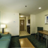 Отель Holiday Inn Express Hotel & Suites Jacksonville-Blount Island, фото 3