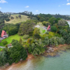 Отель The Point House Wairoro Park - Russell Holiday Home, фото 12