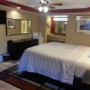 Отель Riverbend Motel & Cabins, фото 11
