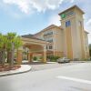 Отель Holiday Inn Express Tampa N I-75 - University Area, an IHG Hotel, фото 1