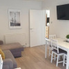 Отель Large modern self contained apartment in Lymington, фото 6