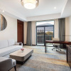 Отель Courtyard by Marriott Wuxi Lihu Lake, фото 7