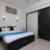 Отель OYO 10878 Unitech Cyber Park, фото 5