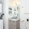 Отель Platinum Suites - Fabulous CN Tower View. 2Bed 2Bath + Free Parking, фото 3