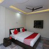 Отель New Shanti Hotel by OYO Rooms, фото 7