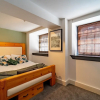 Отель Stunning Modern City Centre Apartment Retreat, фото 2