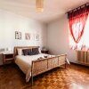 Отель Hostly - Light and Wood near the Tower - 100sqm, 6 pax, 2 Bedrooms, Town Center, фото 9