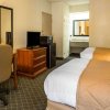 Отель Clarion Inn & Suites, фото 20