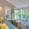 Отель Blue Ridge Mtn Retreat: Porches & Creek Access, фото 26