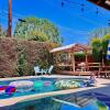 Отель Endless summer in LA *HEATED POOL/HOT TUB/CABANA*, фото 4