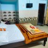 Отель SPOT ON 701248 Deepanshi Guest House, фото 2